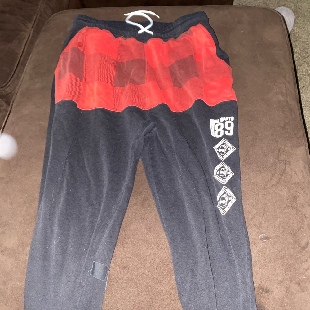 Neff x The Simpsons joggers